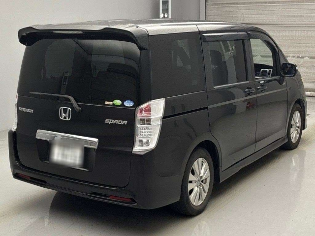 HONDA STEP WAGON 2010