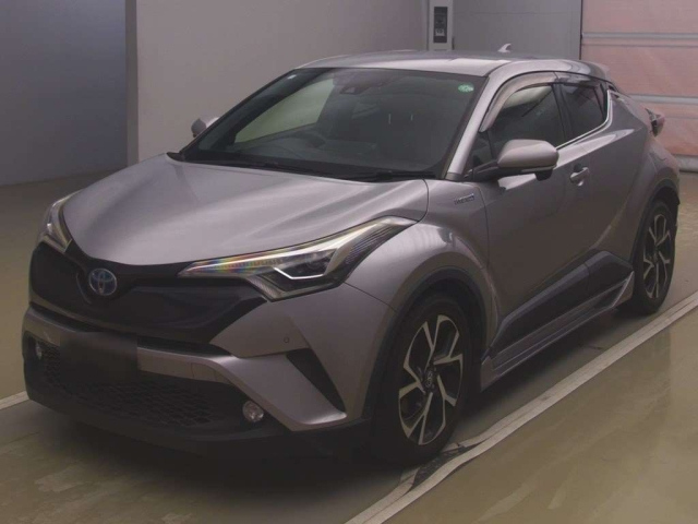 TOYOTA C-HR 2017