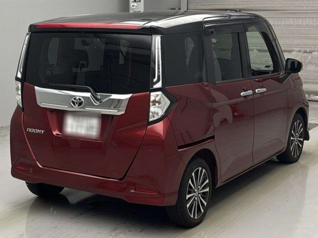 TOYOTA ROOMY 2021