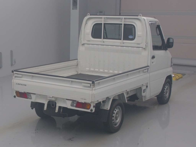 MITSUBISHI MINICAB TRUCK 2013