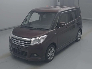 MITSUBISHI DELICA D2 2016