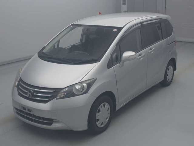 HONDA FREED 2008