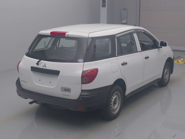 MITSUBISHI LANCER VAN 2015