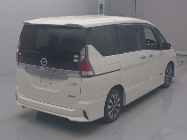NISSAN SERENA 2017