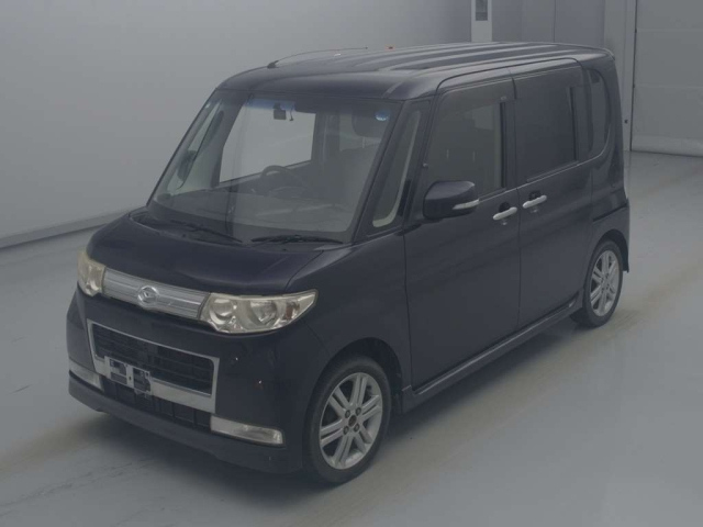 DAIHATSU TANTO 2010