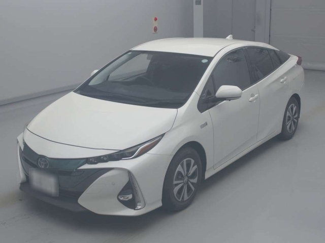 TOYOTA PRIUS PHV 2017