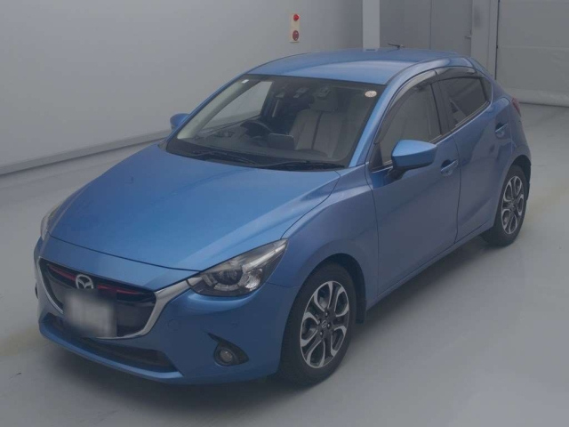 MAZDA DEMIO 2015