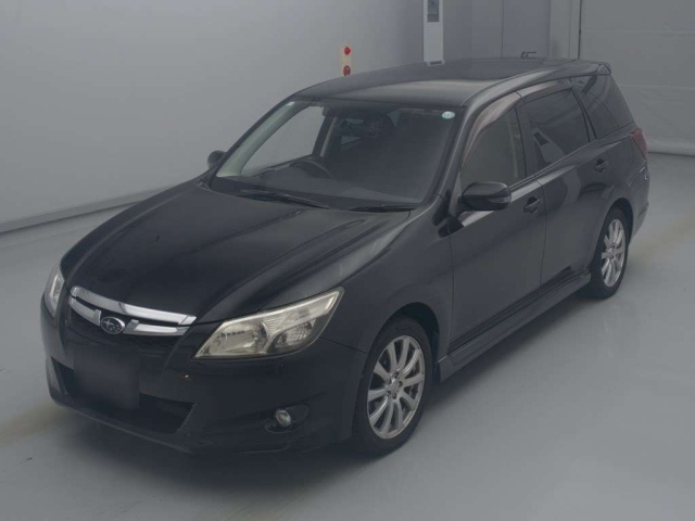 SUBARU EXIGA 2011