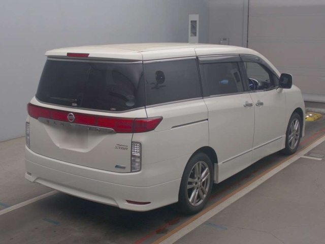 NISSAN ELGRAND 2012