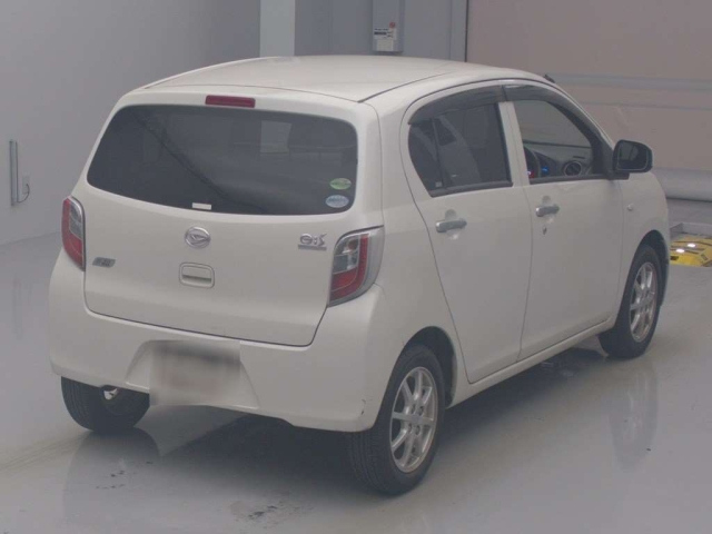 DAIHATSU MIRA E S 2013
