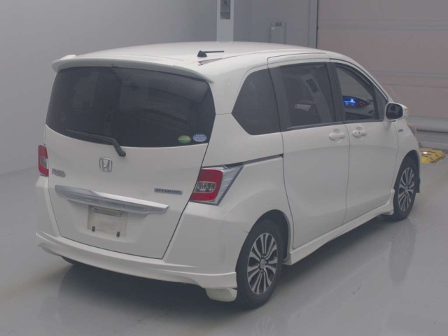HONDA FREED 2014