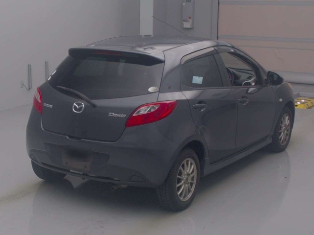 MAZDA DEMIO 2009