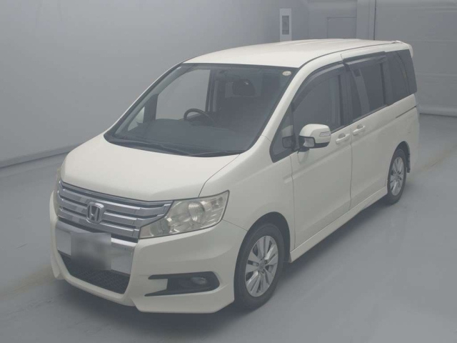 HONDA STEP WAGON 2012