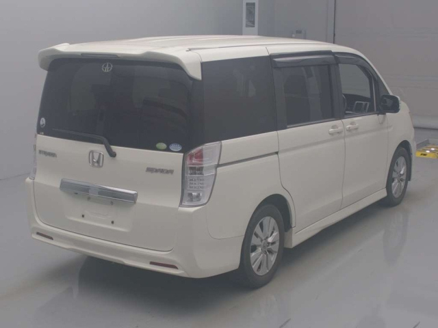 HONDA STEP WAGON 2012