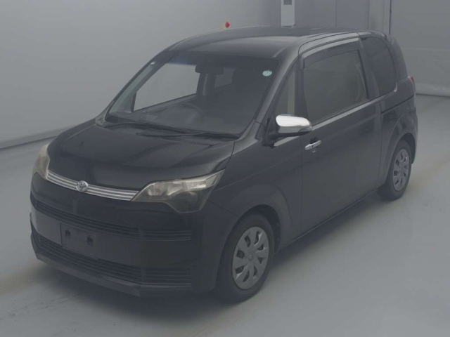 TOYOTA SPADE 2014
