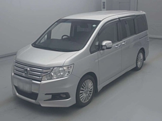 HONDA STEP WAGON 2011