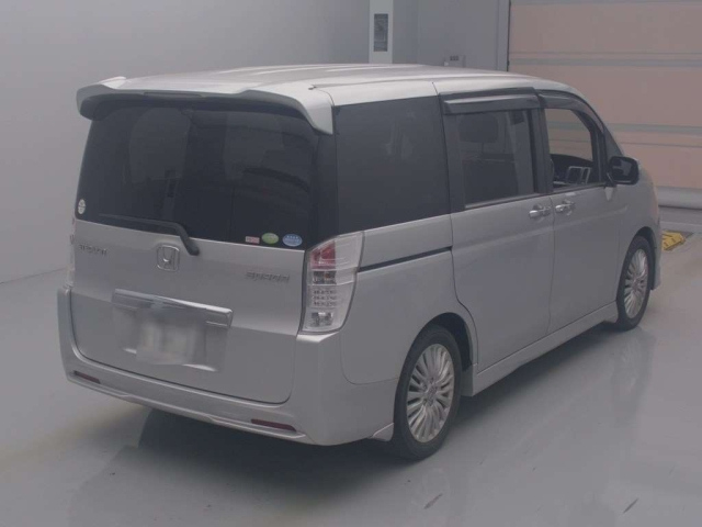 HONDA STEP WAGON 2011