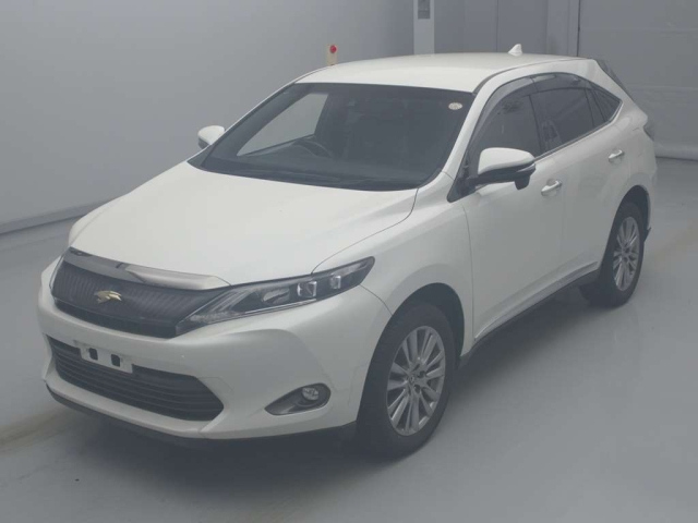 TOYOTA HARRIER 2017