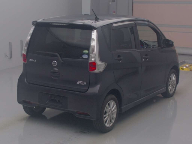 NISSAN DAYZ 2014