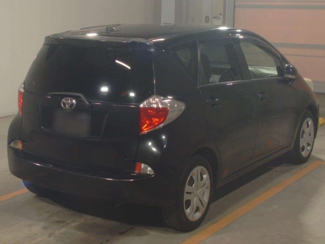 TOYOTA RACTIS 2012