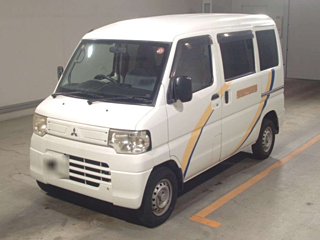MITSUBISHI MINICAB VAN 2013