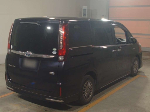 TOYOTA ESQUIRE 2014