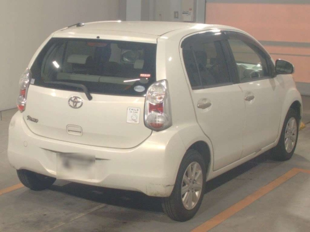 TOYOTA PASSO 2010