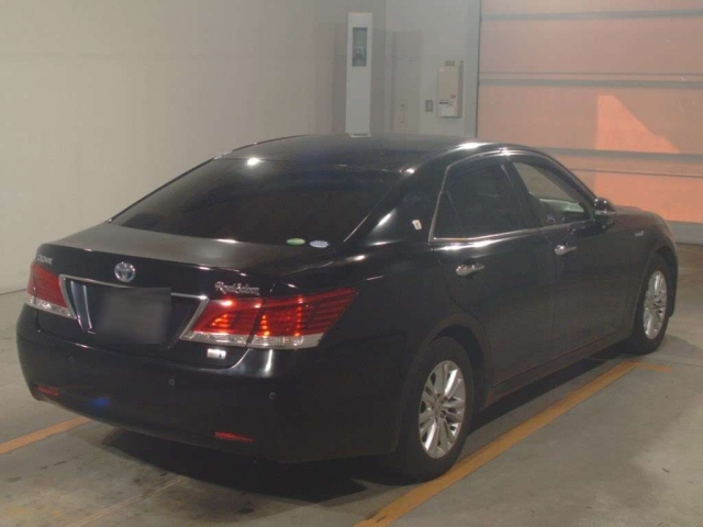 TOYOTA CROWN 2013