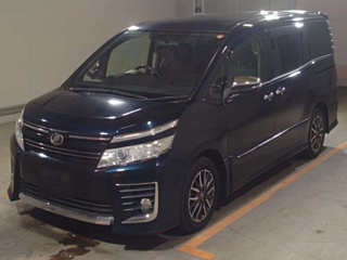 TOYOTA VOXY 2015