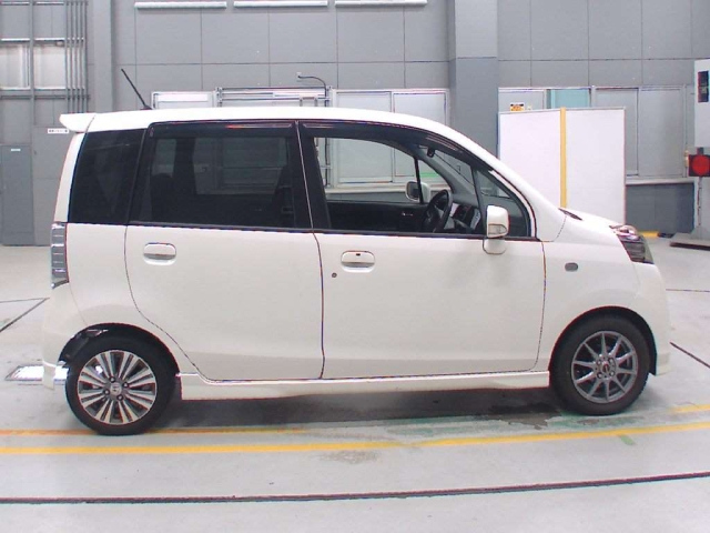 HONDA LIFE 2011