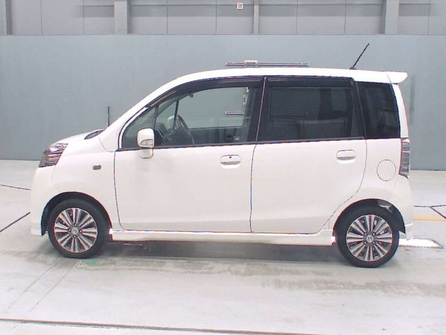 HONDA LIFE 2011