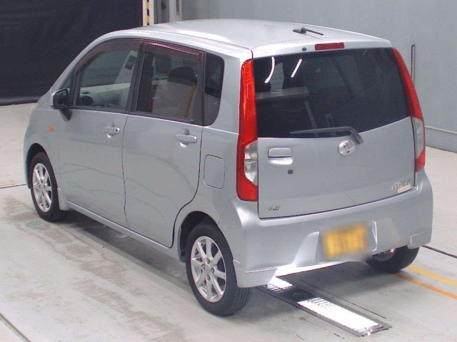 DAIHATSU MOVE 2014