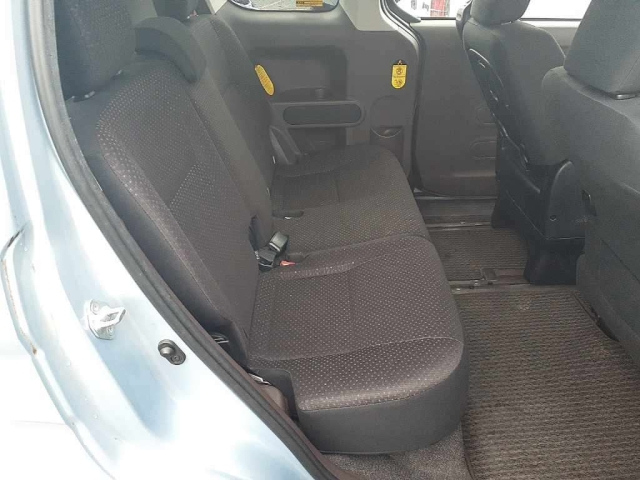 TOYOTA SPADE 2013