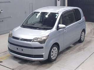 TOYOTA SPADE 2013