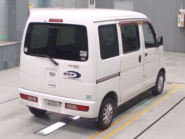 DAIHATSU HIJET VAN 2009