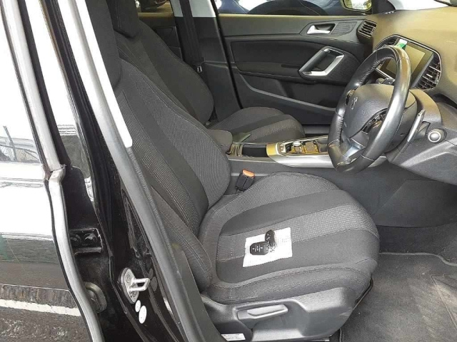 PEUGEOT 308 2015
