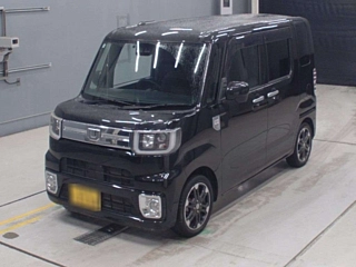 DAIHATSU WAKE 2019