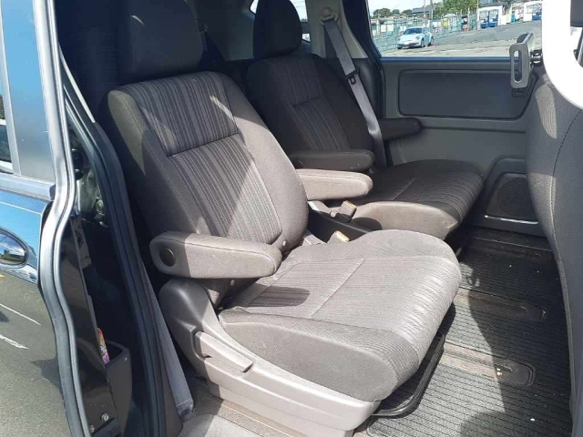 HONDA FREED 2016
