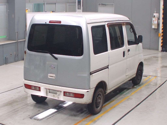 DAIHATSU HIJET VAN 2011
