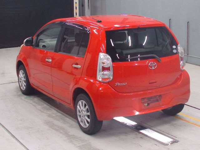 TOYOTA PASSO 2010
