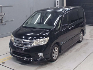 NISSAN SERENA 2013