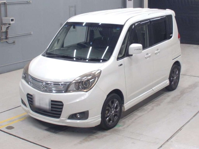SUZUKI SOLIO 2015