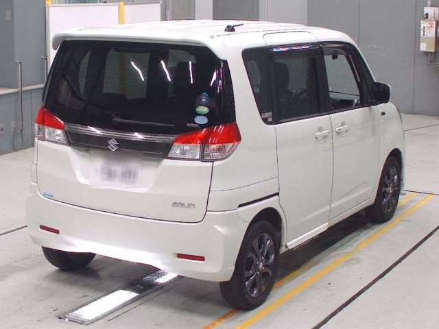 SUZUKI SOLIO 2015