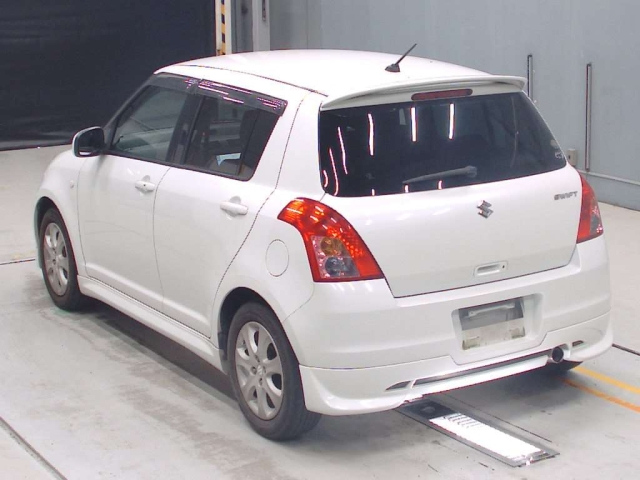 SUZUKI SWIFT 2009