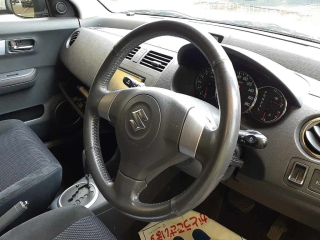 SUZUKI SWIFT 2009