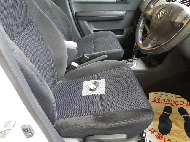 SUZUKI SWIFT 2009