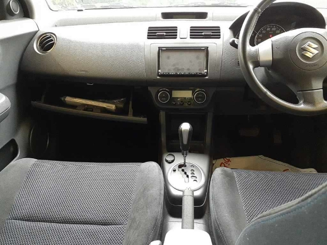 SUZUKI SWIFT 2009