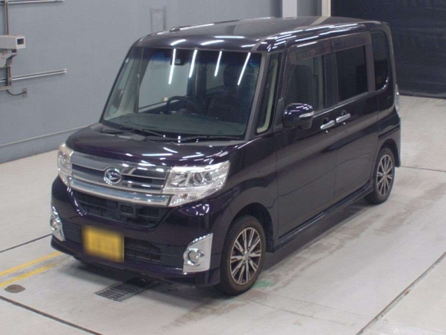 DAIHATSU TANTO 2015