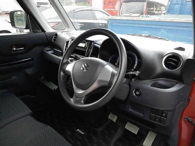 SUZUKI SPACIA 2014