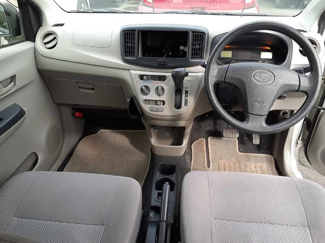 DAIHATSU MIRA E S 2014